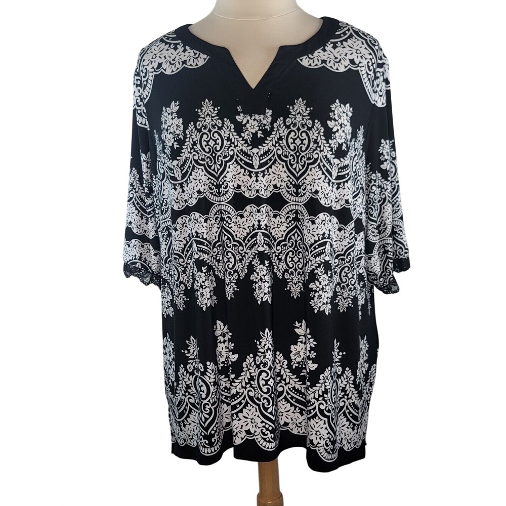 Allison Daley Black & White Floral Printed Tunic‎